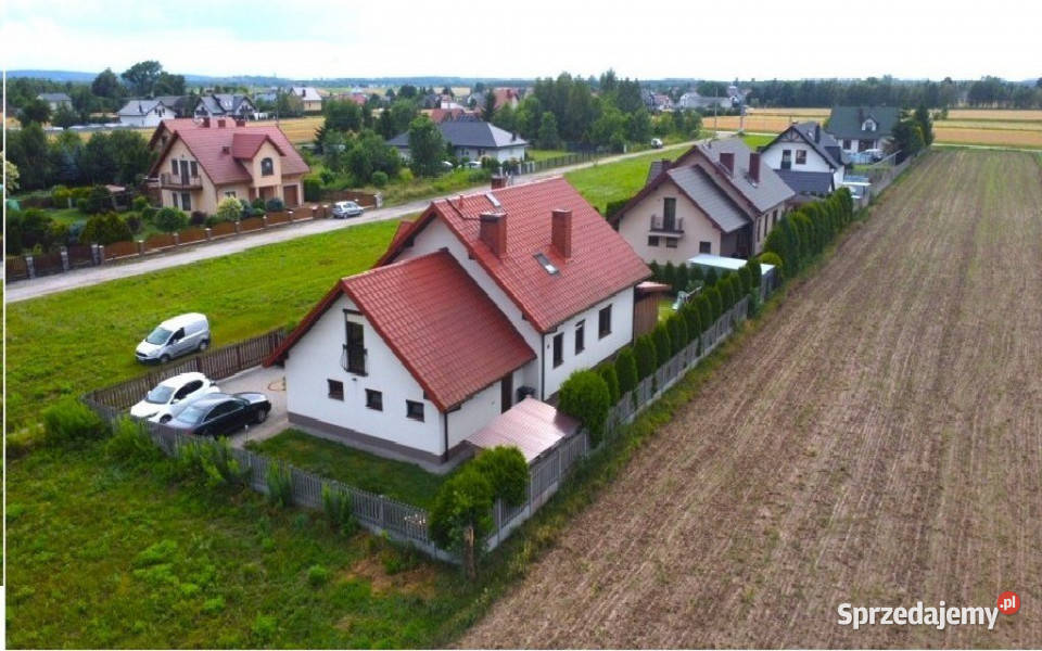 Dom wolnostojący Brynica 376m2
