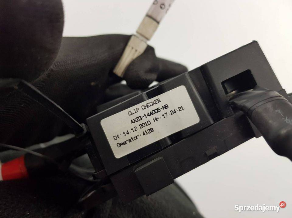 KLEMA PLUS PRZEWOD 8X2T14300 JAGUAR XF sprzedam