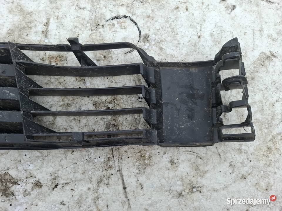 Zaślepka Kratka Zderzaka Volkswagen Passat B5 FL osobowe sprzedam