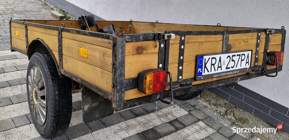 Przyczepa Retro zarejestrowana uchwyt do motoru Jerzmanowice