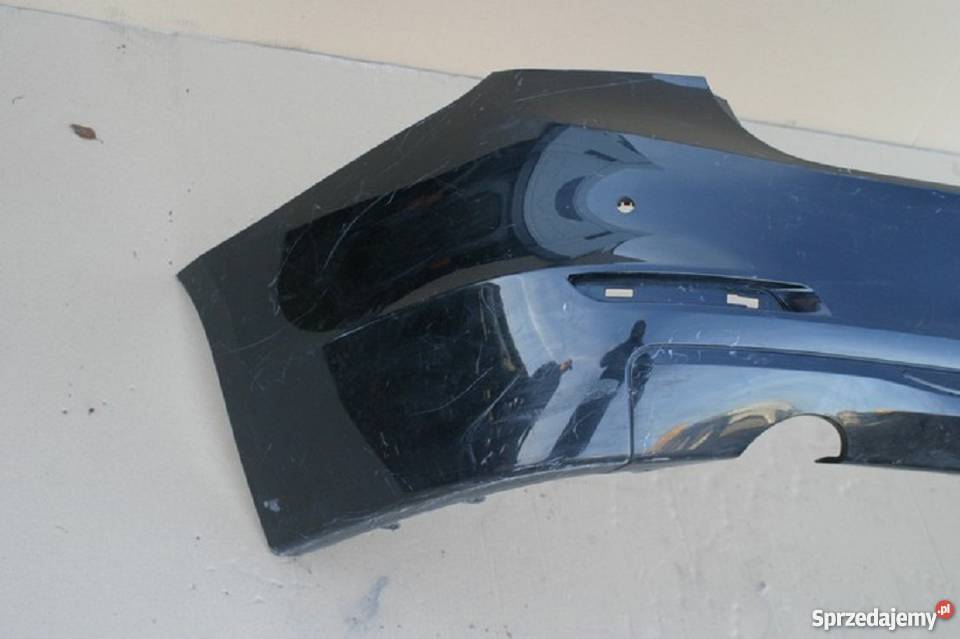 BMW 3 F30 ZDERZAK TYŁ TYLNY SEDAN Karoseria Bieleń