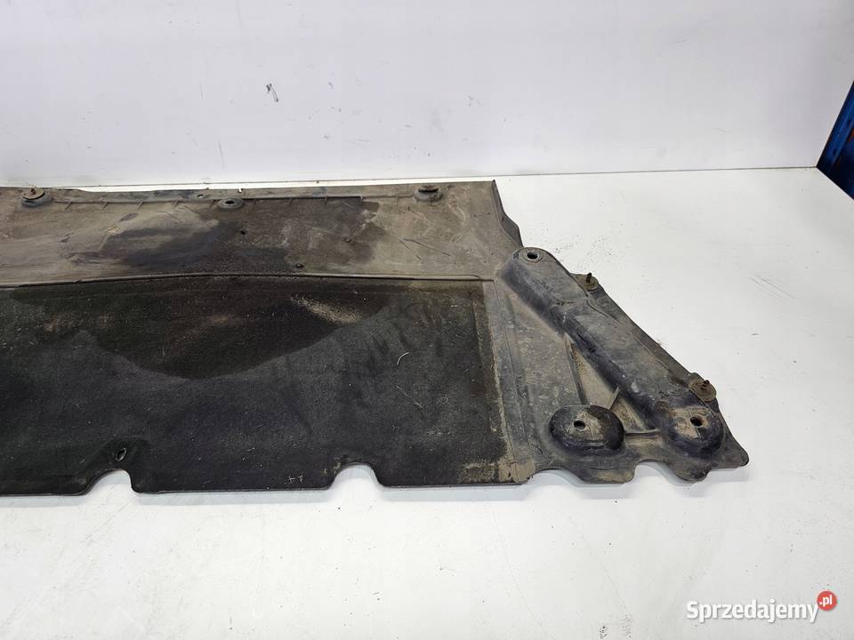 OSŁONA PŁYTA POD SILNIK AUDI A4 B9 8W0863821B śląskie Przystajń