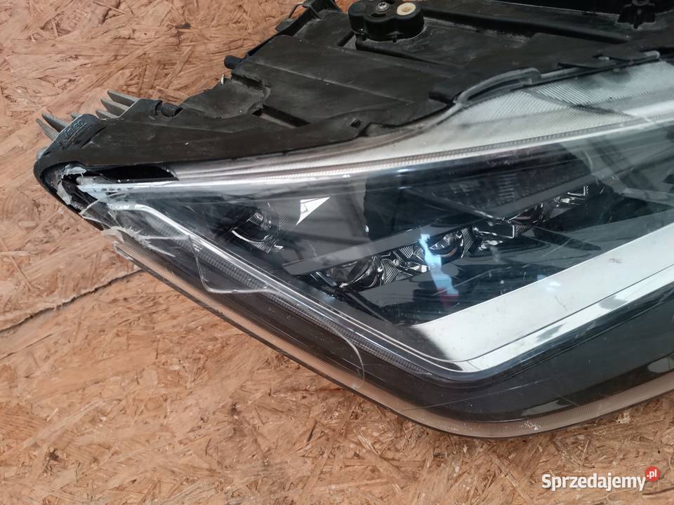 LAMPA REFLEKTOR PRAWY PRZÓD EU SEAT LEON III 12 Nowy Tomyśl