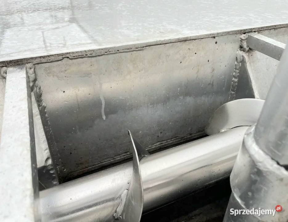 Naczepa z wydmuchem do sruty pelett paszy LEC 24000kg Biała Podlaska