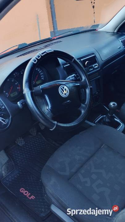 sprzedam golfa 111km