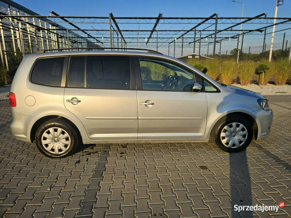 Volkswagen Touran 14 140 Klimatronik 7 osobowy elektryczne lusterka Strzegom