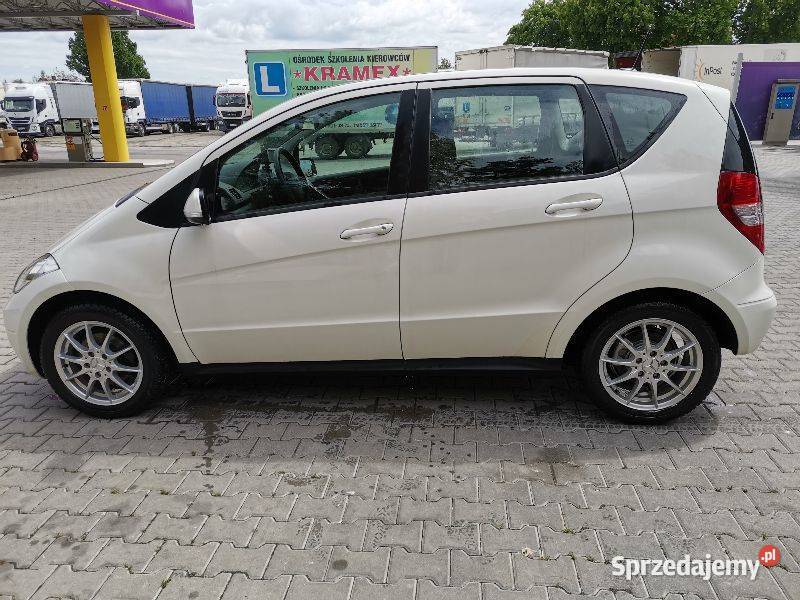 Mercedes aklasa AUTOMAT 7biegowy nowhamulce sprzedam