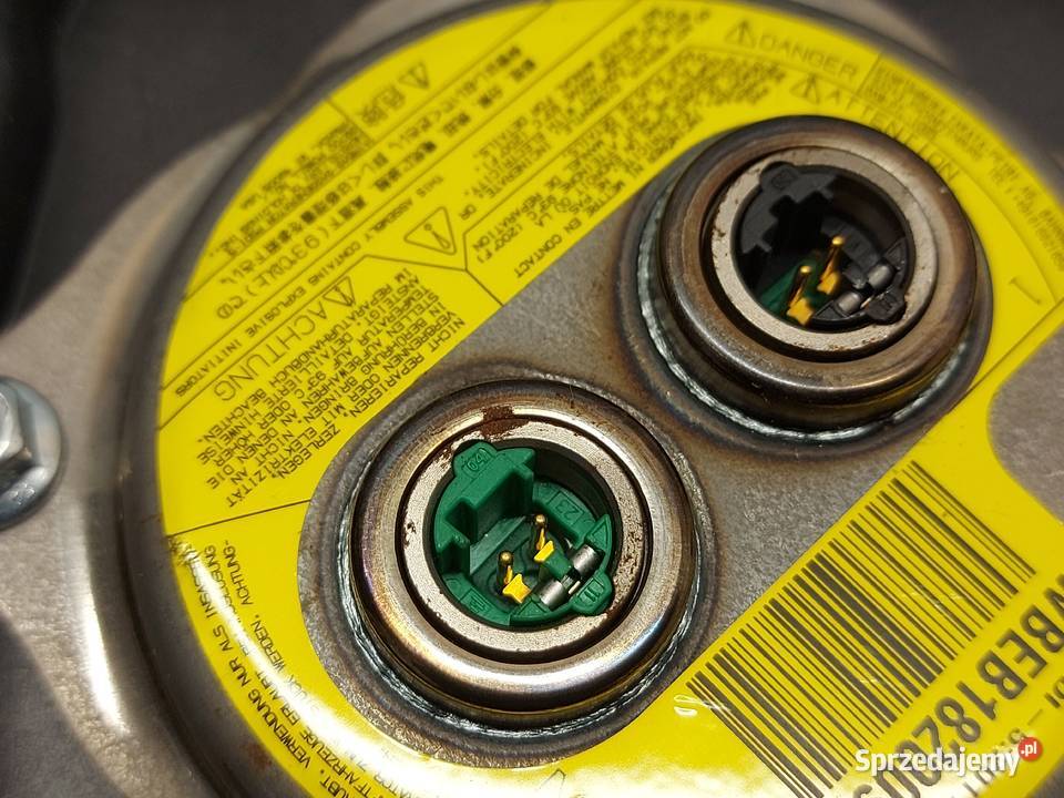 BMW 1 E82 11r AIRBAG poduszka kierowcy 3051642 Części samochodowe Kielce