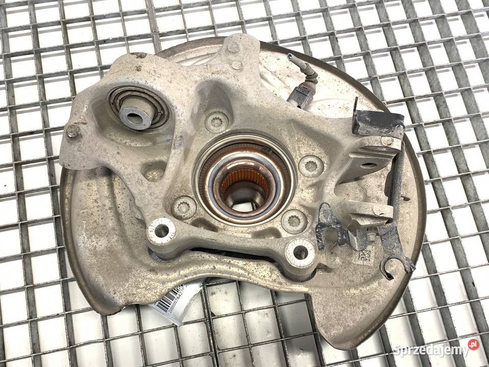 PIASTA ZWROTNICA LEWY TYŁ AUDI Q5 FY SUV