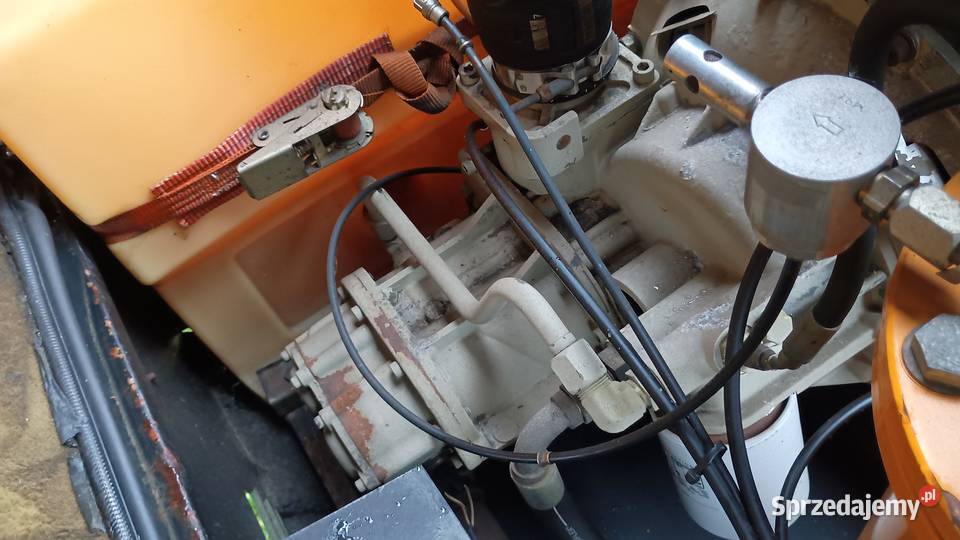 Kompresor Spalinowy Śrubowy INGERSOLLRAND P110 Futoma