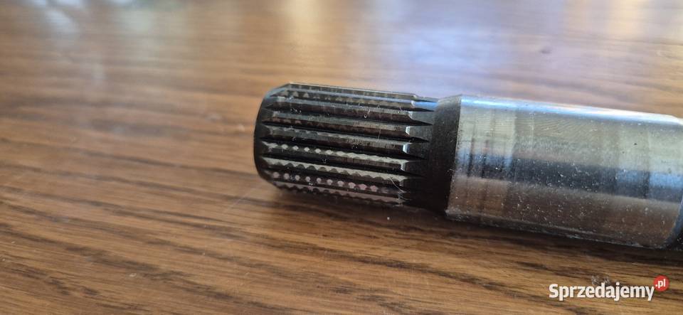 Wałek sprzęgłowy Claas Renault Wojnarowa