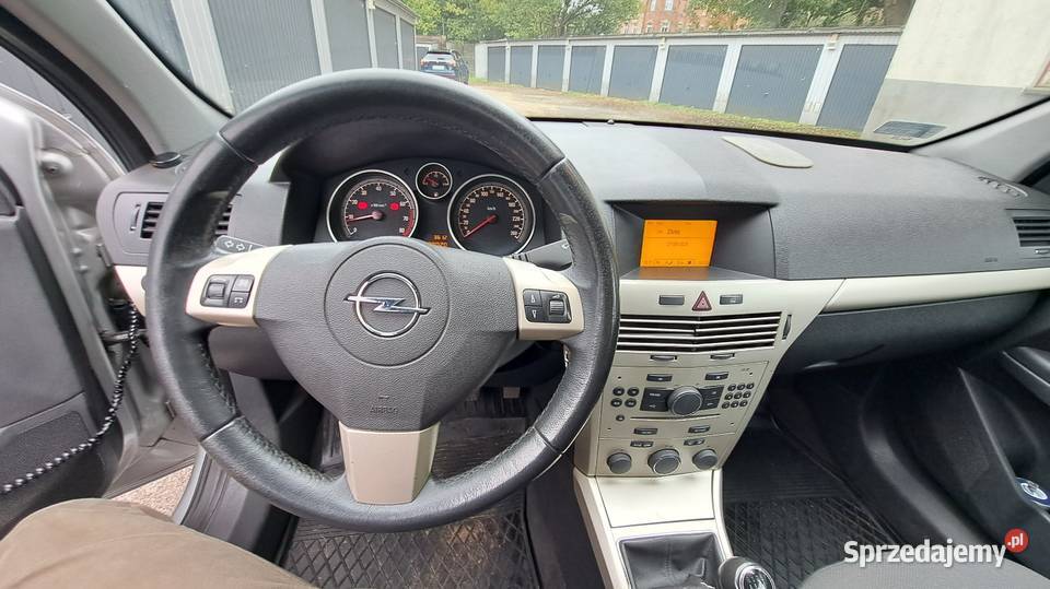 OPEL ASTRA H Chorzów
