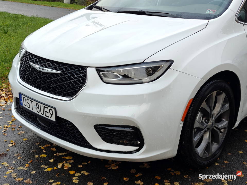 Chrysler Pacifica LIMITED faktura VAT możliwość Strzelce Opolskie