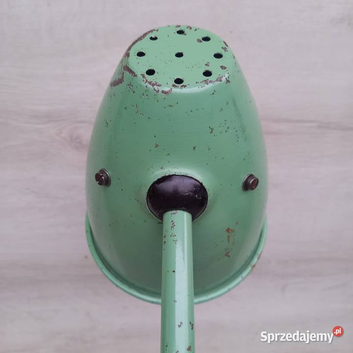 Zielona lampa warsztatowa lampa lata 60te PRL Warszawa
