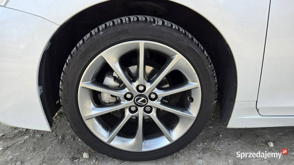 Lexus CT 18 HSD 136 LIFT Kamera PDC LEDY Skóra sprzedam