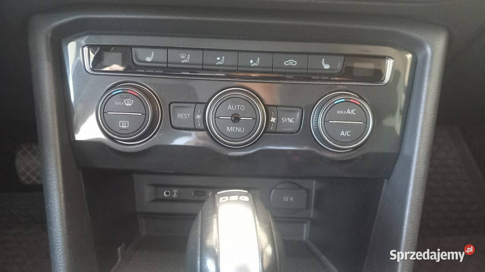 Volkswagen Tiguan Tiguan 20 TDI 4 Motion lakier metallic Łódź