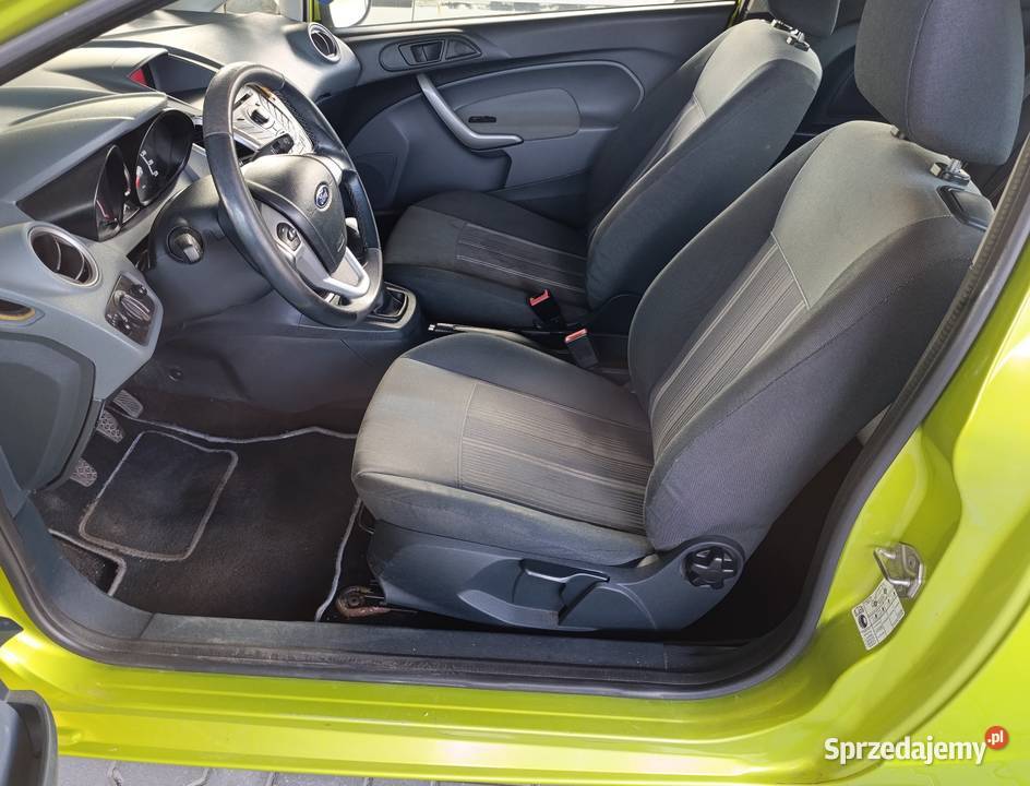 Ford Fiesta MK7 16 Nowe Opłaty Zamiana Samochody osobowe Rawa Mazowiecka