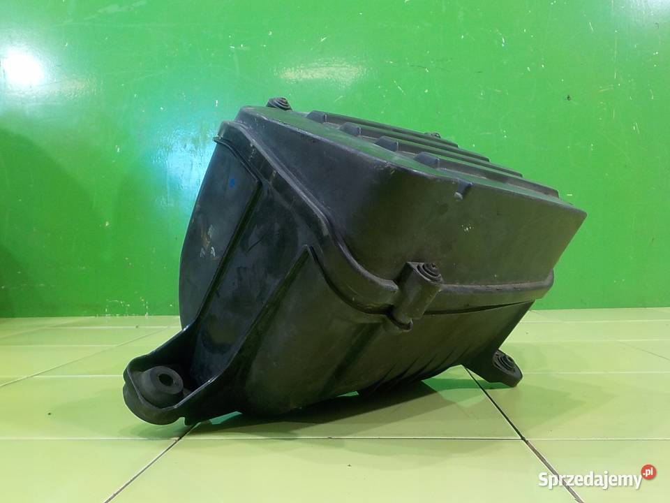 VW SCIROCCO 14 TSI 11r HB 3D obudowa filtra Suków