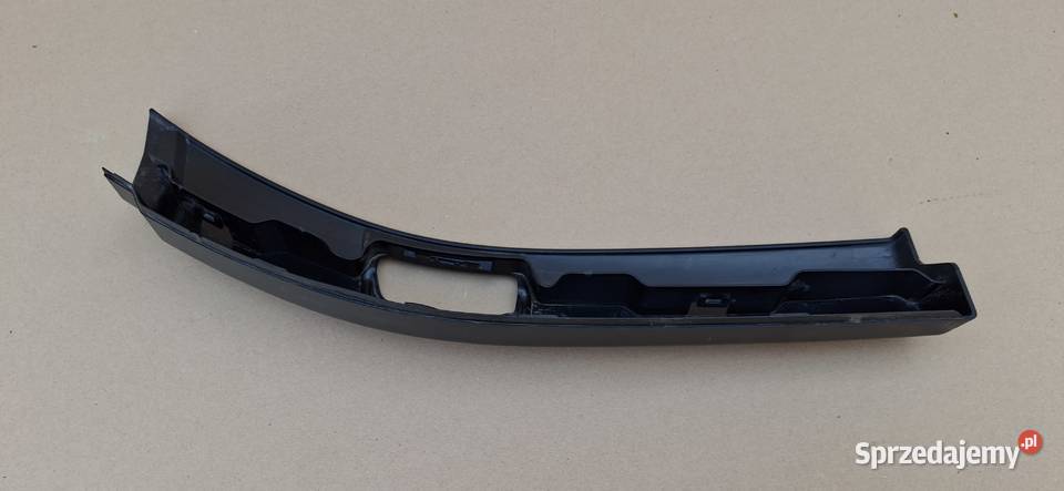 SCANIA R S LISTWA NADKOLA BŁOTNIKA PRAWA ciężarowe Bieleń sprzedam