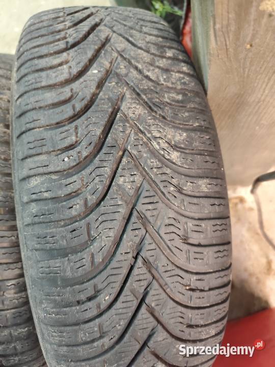 Felgi z oponami zimowymi 18560 r15 Markowa sprzedam