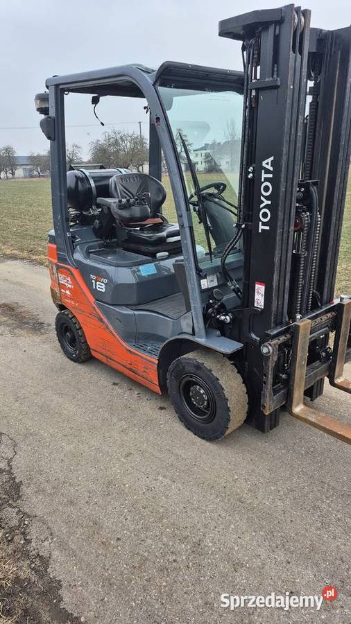 Wózek widłowy Toyota 028FGF 18 Triplex 2021r mazowieckie Jakubów