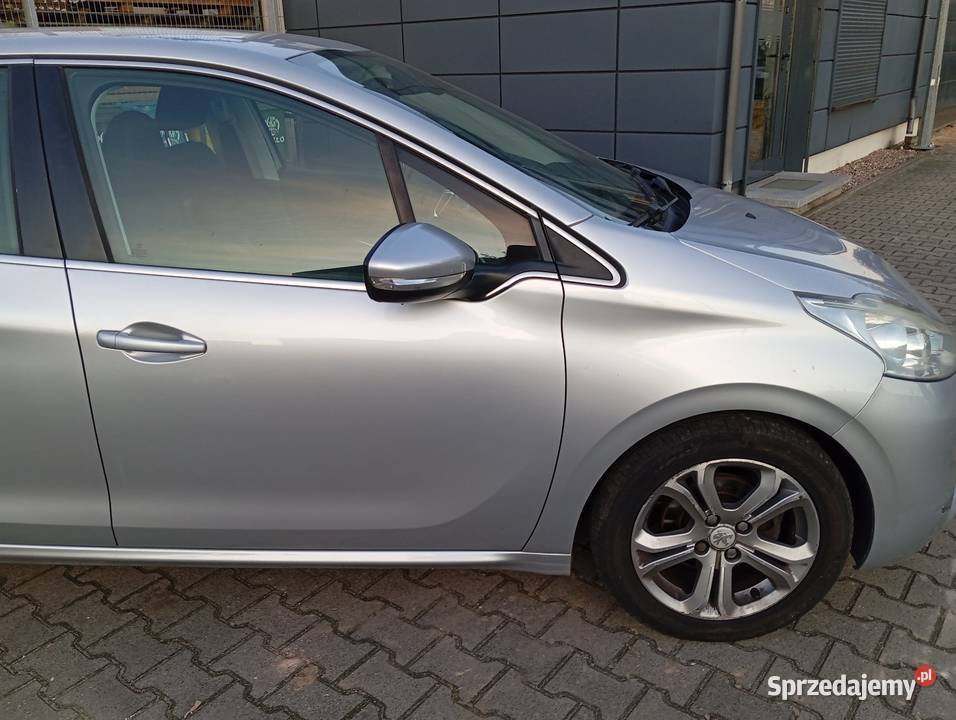 208 1 właściciel bogata wersja serwisowane ASR (kontrola trakcji) Oborniki