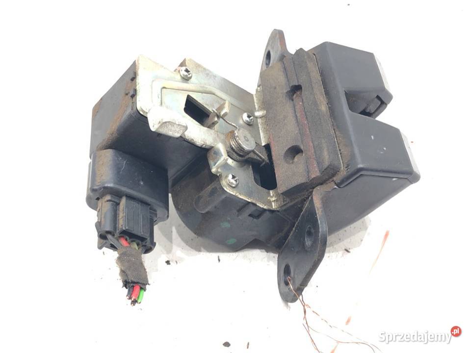 ZAMEK KLAPY TYŁ KIA CEED Hatchback 0612 osobowe podkarpackie sprzedam