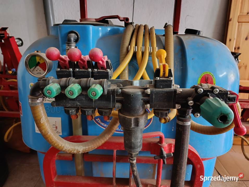 Opryskiwacz zawieszany polowy p3292 2016 400l Żarki Średnie sprzedam