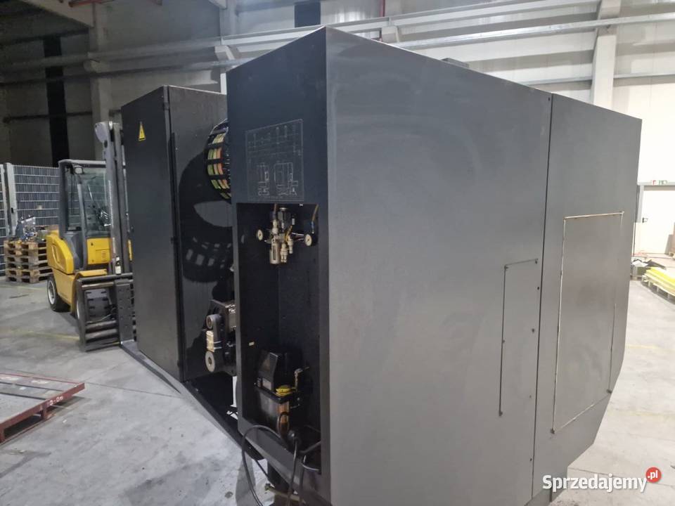 DMG MORI Milltap 700 2012 3osiowe centrum CNC Chybie