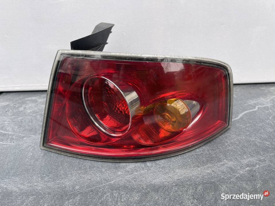 SEAT IBIZA PRAWA LAMPA TYŁ Części samochodowe Ostroróg