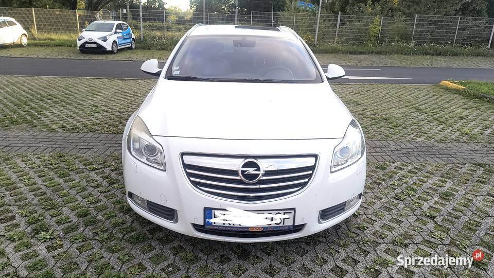 Opel Insignia 2010 diesel 160 bixenon panorama manualna Poznań sprzedam