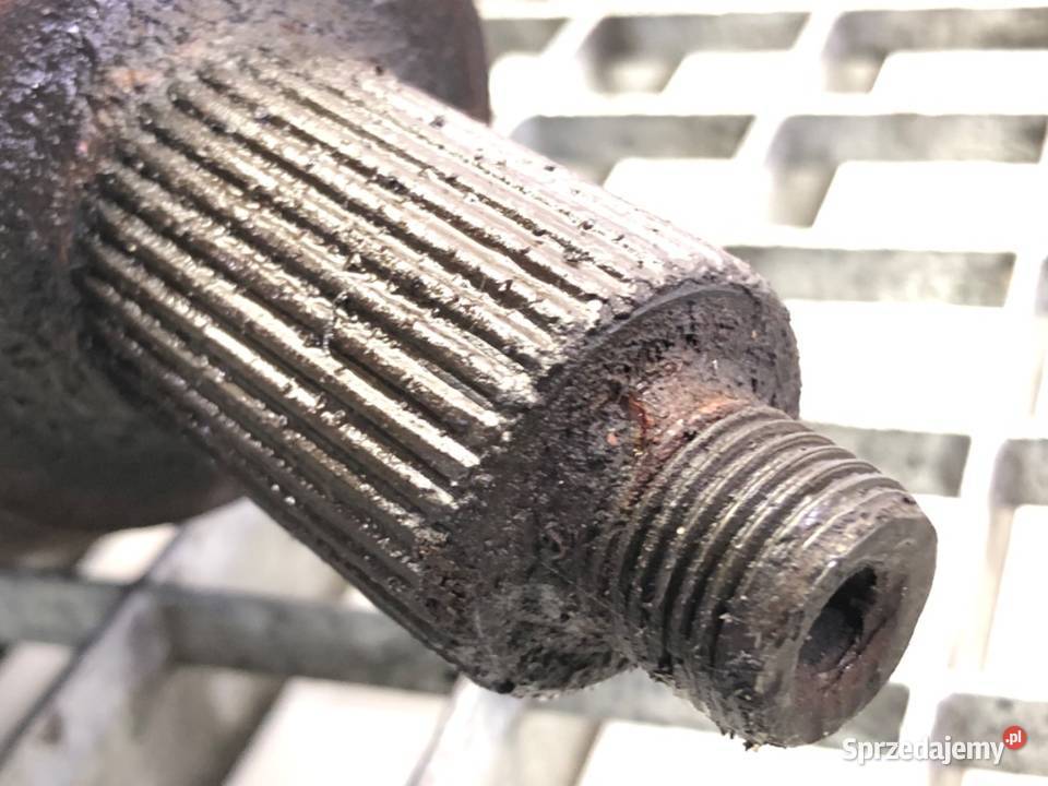 PÓŁOŚ PRAWY PRZÓD VW POLO V 6R0407762A 12 75