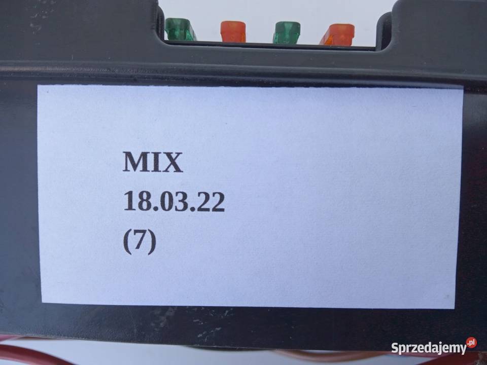 SKRZYNKA BEZPIECZNIKÓW MERCEDES A KLASA W168 osobowe Nowy Tomyśl
