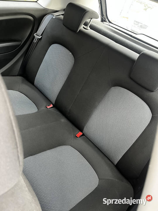 Fiat Punto Grande 12 Benzyna Niski przebieg 64KM łódzkie sprzedam