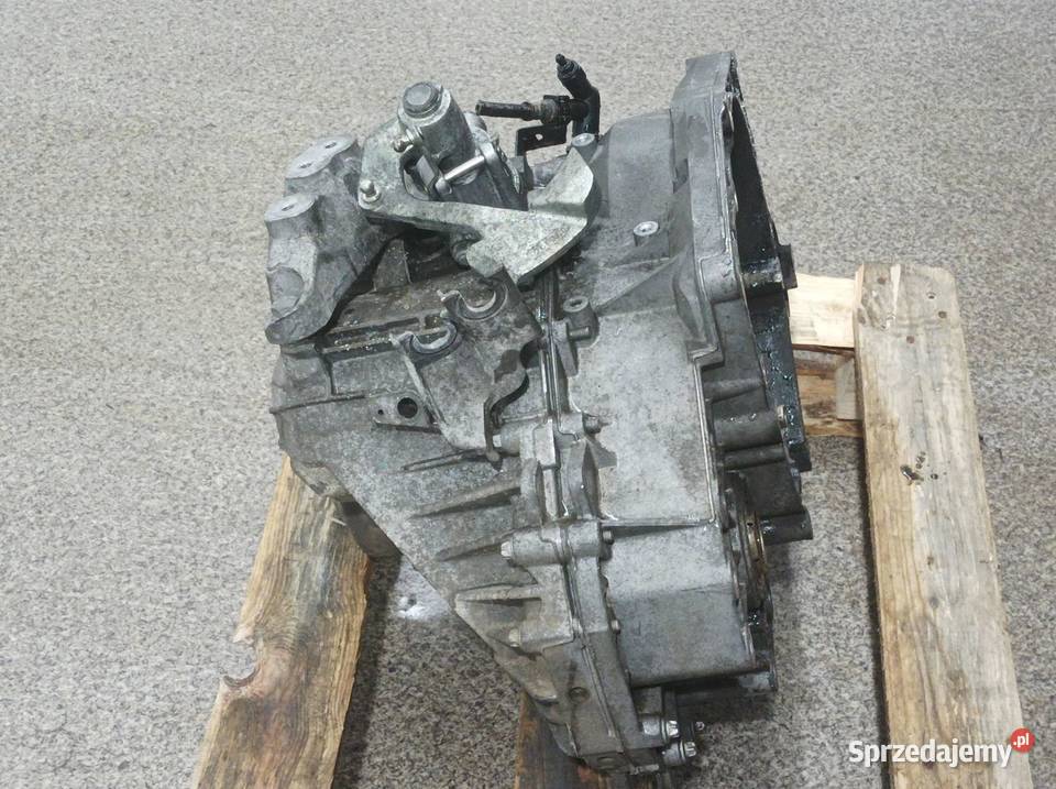 SKRZYNIA BIEGÓW 55564375 20 CDTI Opel Astra IV