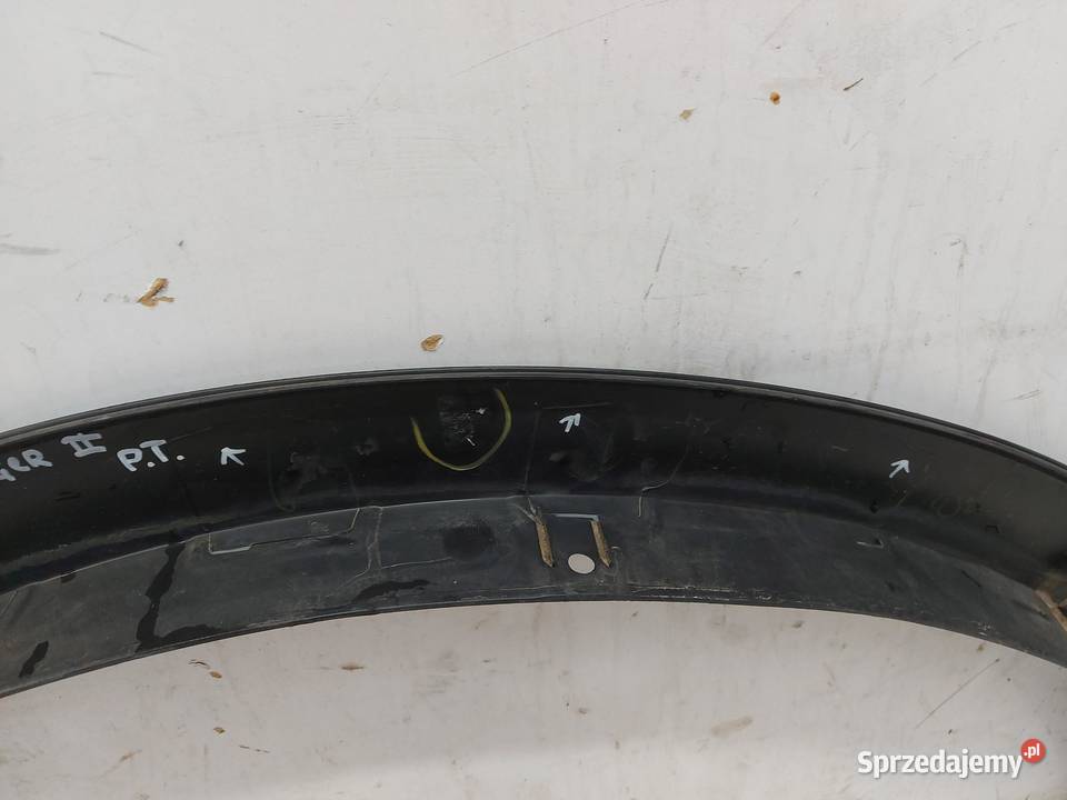 Ford Ranger VI 6 2024r LISTWA BŁOTNIKA PRAWY TYŁ osobowe Listwy i nakładki dolnośląskie