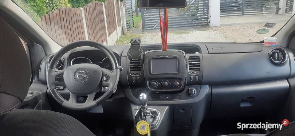 Opel Vivaro 8os 164 webasto 2xklima isofix Opel