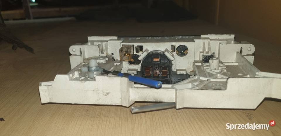 Panel sterowania nawiewem Mitsubishi Carisma osobowe lubelskie Puławy