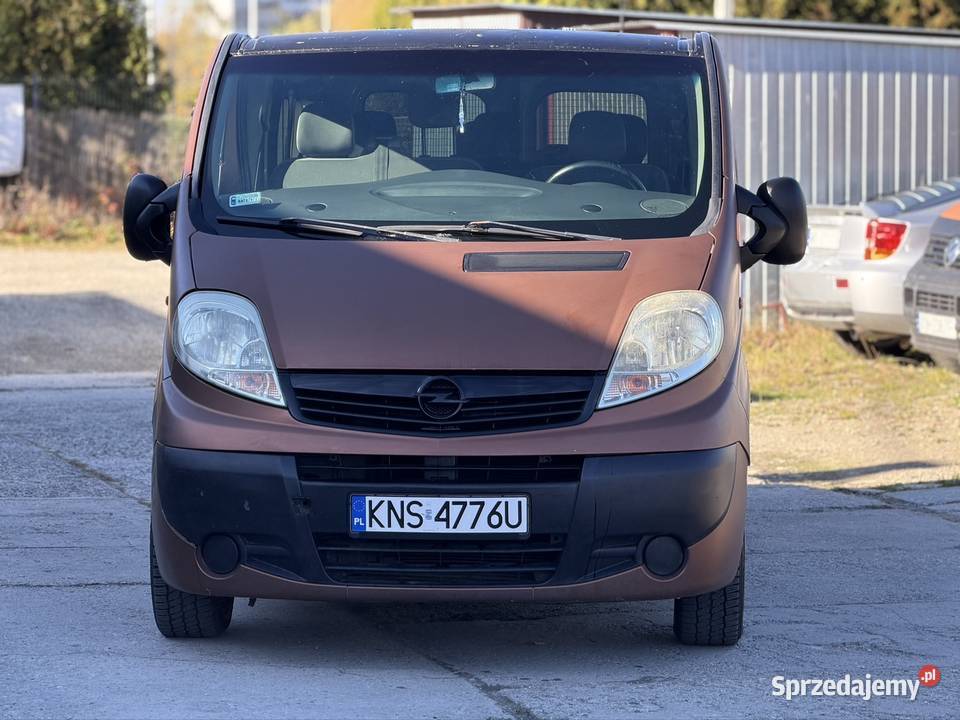 Opel Vivaro long nawiewy na tył komputer pokładowy Nowy Sącz
