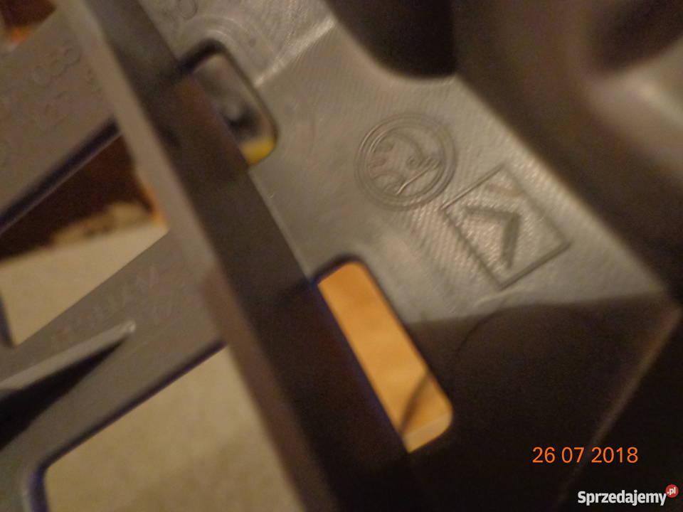 Skoda Fabia II FL Wzmocnienie zderzaka ślizg