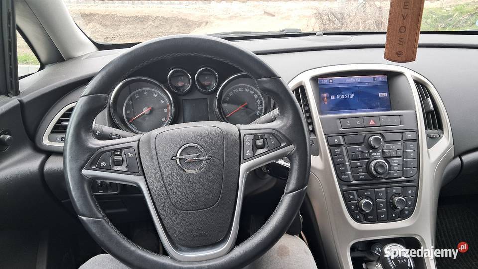 SPRZEDAM OPELA ASTRA J manualna śląskie Żywiec