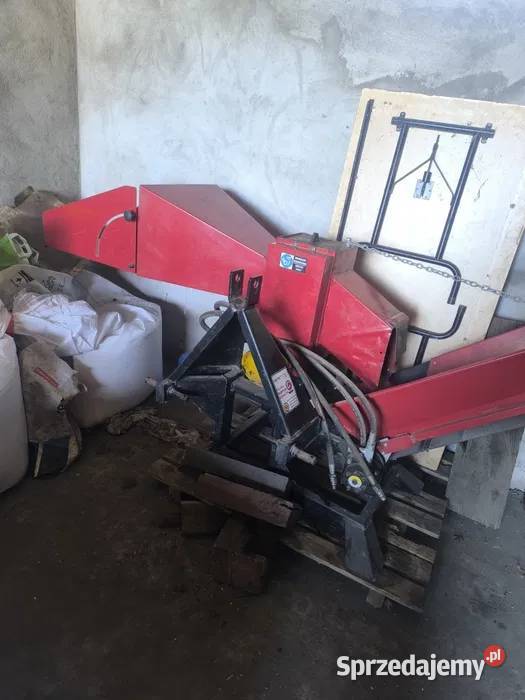 Rębak do drewna z taśmociągiem R120 6N Hruszowice