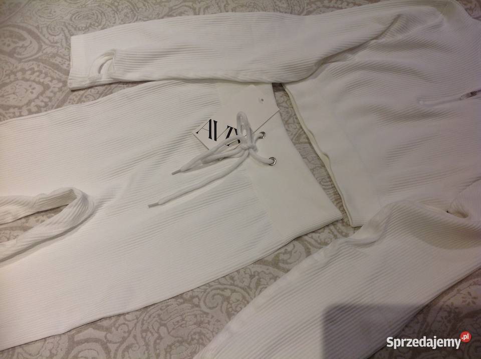 Komplet Biały Damski S Prążek NOWY Rozmiar 36(S) lubuskie