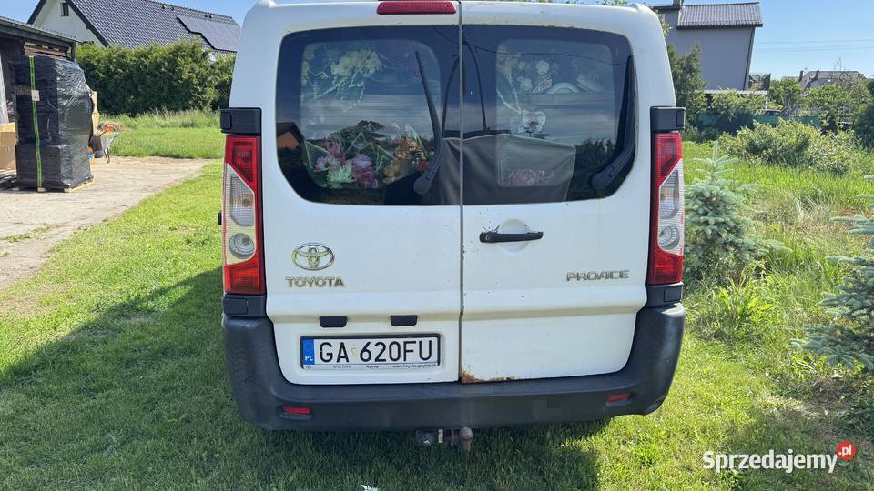 Toyota proace 2015 r Bolszewo