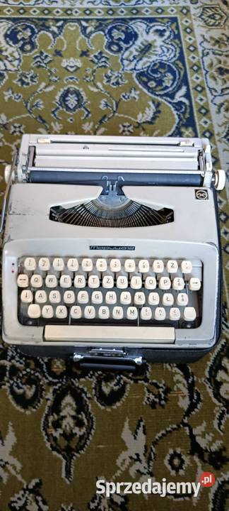 Maszyna do pisania Marica 12