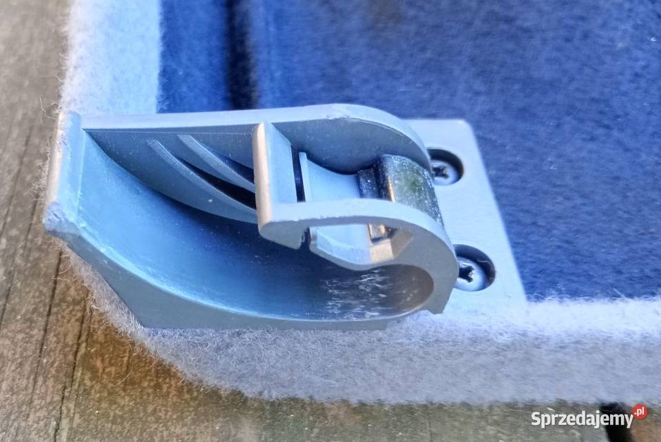 Półka Tylna Bagażnika Opel Corsa C 3 drzwiowa Półki tylne Oleśnica sprzedam