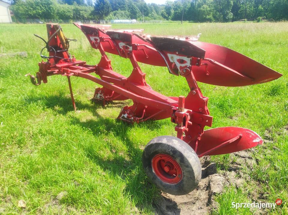 Pług 3 skibowy obrotowy Souchu Pinet Dąbrowa Tarnowska sprzedam