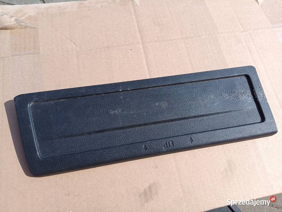 Volkswagen PASSAT B7 Boczek bagażnika 3C9867463B Krosno