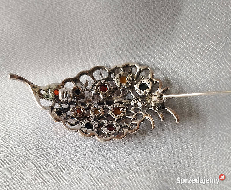 broszka srebrna w kształcie liścia z bursztynami Suwałki sprzedam