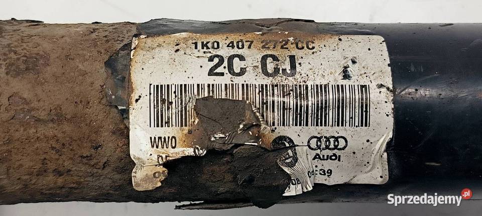 PÓŁOŚ PRAWA PRZÓD SKODA OCTAVIA II 1K0407272CC osobowe Pozostałe Lipno